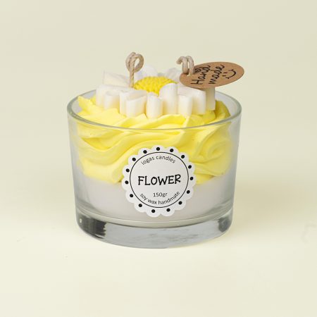 Бутикова свещ от соев восък с флорален аромат
